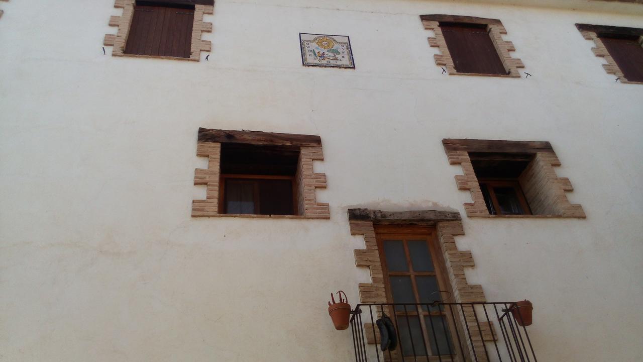 Hotel Lo Moli De Rosquilles Masdenverge Exterior foto